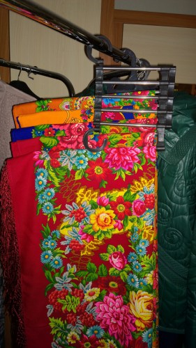 вот так ее можно сложить для экономии места