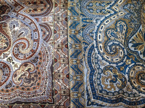 Новелла 846 - 18, саржа  и 846 - 13,  атлас,  Л.Емельянова