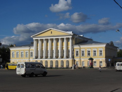 Дом генерала Борцова (Смольный мне напомнил)