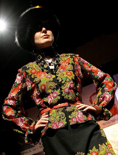 0947834137--odezhda-bluza-iz-platka-filigran-n6454.jpg