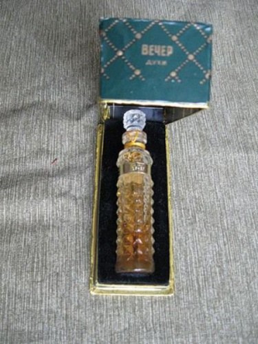 1327101935_perfume_17.jpg