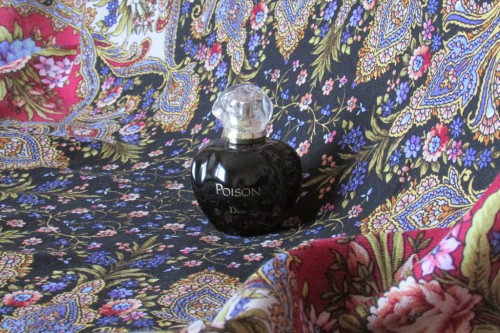 Миндаль 20, художник Валерия Фадеева и Poison Christian Dior