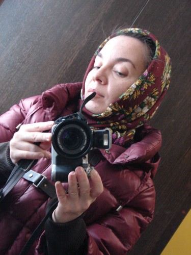 И уже в куртке на выходе