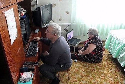 Пока внуки в школе