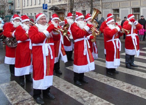 Парад Дедов Морозов.