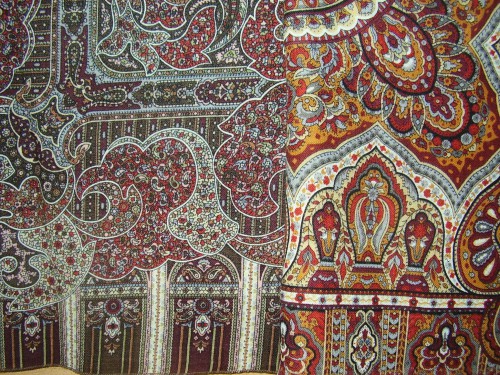 День рождения (789-2) и Ларец самоцветный (762-5)