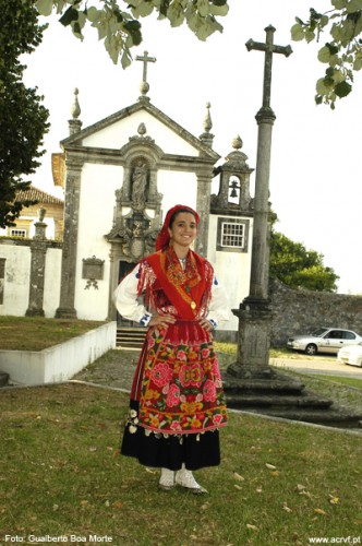 Vianesa Vermelho.jpg