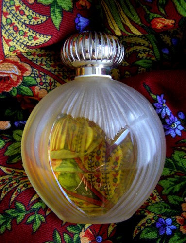 Nina Ricci и Вечерняя заря