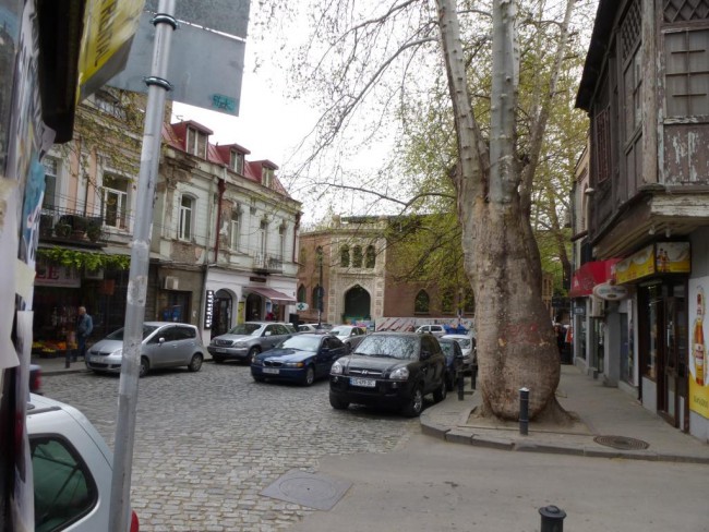 "родная улица" - опознавательный сигнал - караван- сарай - напротив гостиница