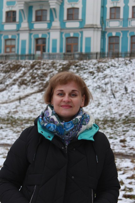 "Молитва" 353-2 Галина Сотскова -1992 год, переработанный рис. 30-х годов шали "Круг", К. Аболихин