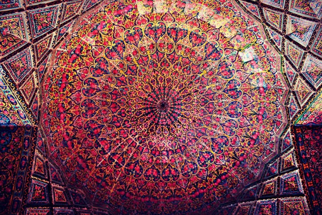 Купол мечети в Ширазе (Иран)