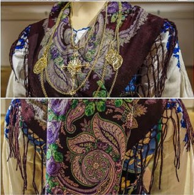 Traje a Vianesa Santa Marta Portuzelo, Viana do Castelo .jpg