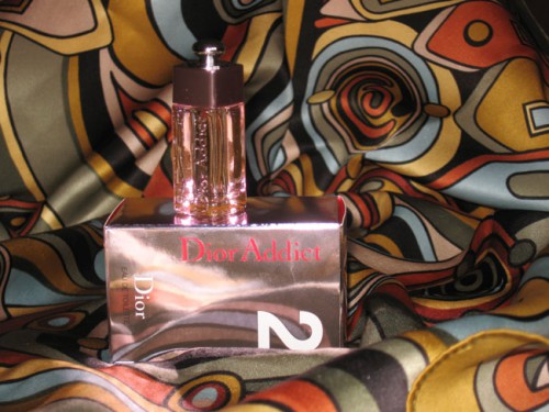 Dior Addict 2 опять же с Солнечным городом. Соответствуют!