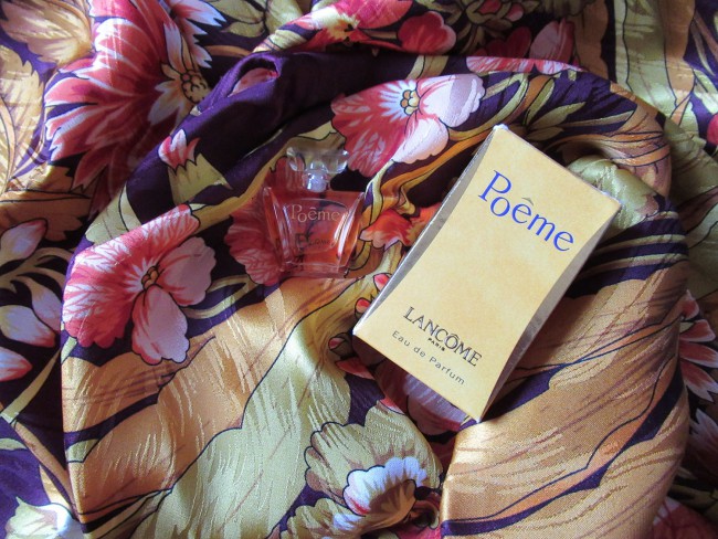 Poeme Lancome и платок шелковый (жаккард) &quot;Полнолуние&quot;, вид 7, 89х89 см, Художник: Фадеева Валерия