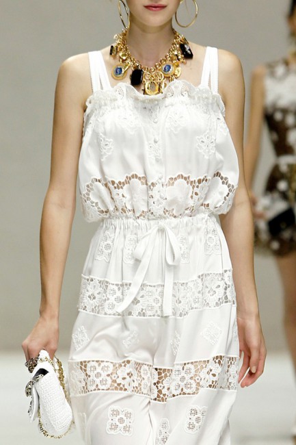 Spring-Summer_2011_Dolce__Gabbana_043.jpg