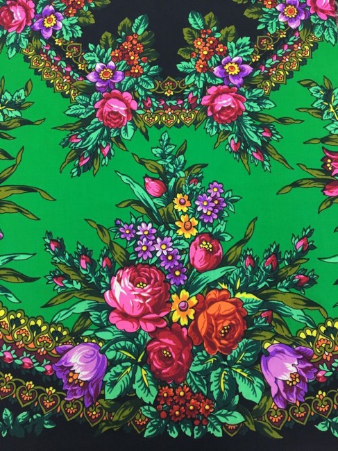 manton-lana-estampado-negro-lateral.jpg
