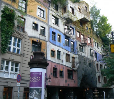 Hundertwasserhaus.JPG