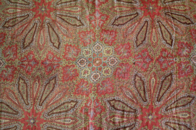 Antique-Kashmir-Paisley-Crinoline-Shawl-Print-Dual-Color-_57 (5).jpg