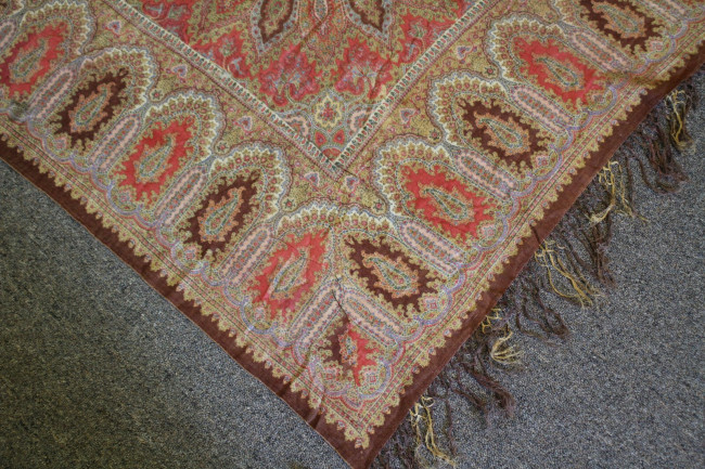 Antique-Kashmir-Paisley-Crinoline-Shawl-Print-Dual-Color-_57 (9).jpg