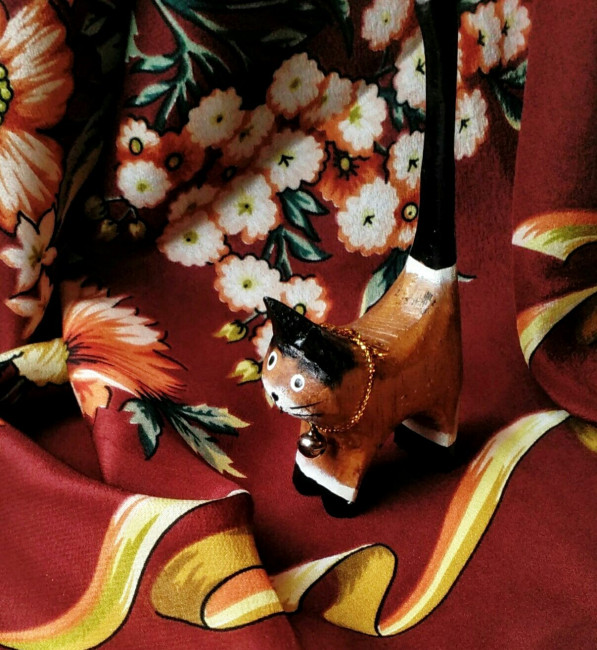 Может тут правильнее цвета?