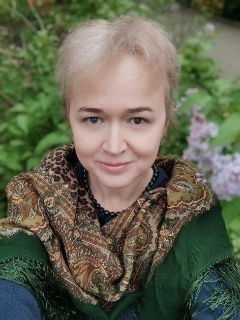 Активный, порой даже агрессивный рост зелени в апреле 2021 + плат 986-10 Леопардовый вечер