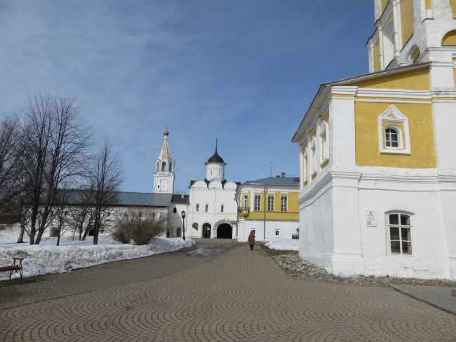 220407-113w.jpg