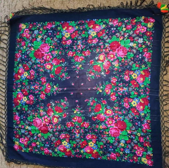Старинный платок ручной набойки с просновками, 100×100