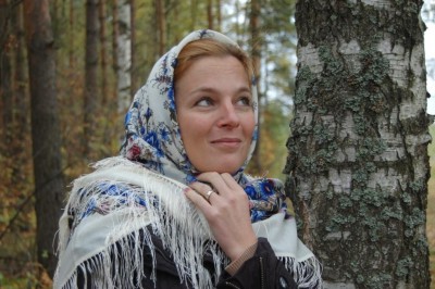 Весеннее утро в осеннем лесу.