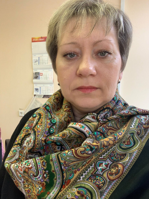 Платок 146 на 146 Испанский вид 9