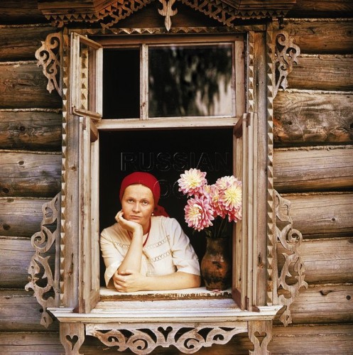 Б.Плотников Портет Н.Гундаревой.jpg