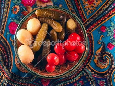 dep_2693660-Pickles.jpg