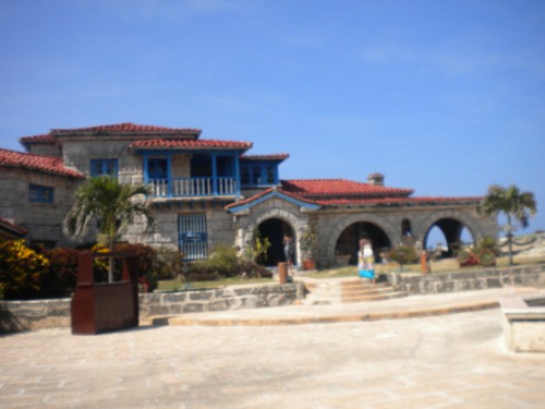 Бывшая вилла Аль Пачино, а сейчас ресторан