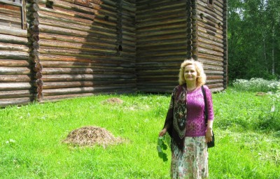 Феникс в Новгороде, Витославице, музей деревянного зодчества.