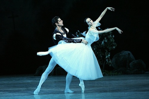 giselle-with-gomes.jpg