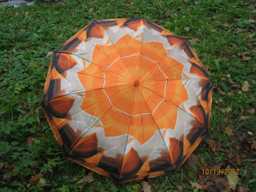 А этот, когда хочется быть яркой.