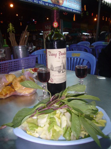 Dalat-wine-price-is-VND-80.jpg