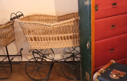 Интерьеры первого этажа усадьбы.