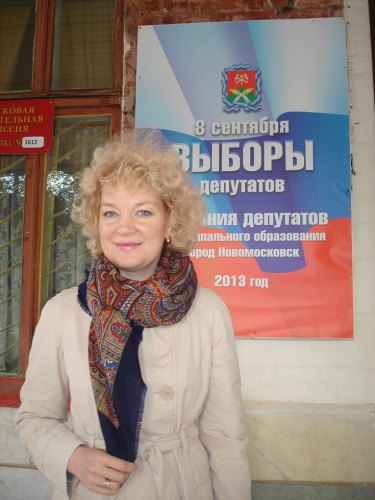 &quot;Классический&quot;-14 около избирательного участка...