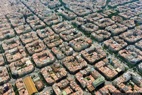 eixample-barcelona8[5].jpg