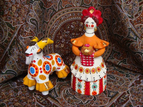 Такие кокошники (цветочком) больше не делают. А жаль!