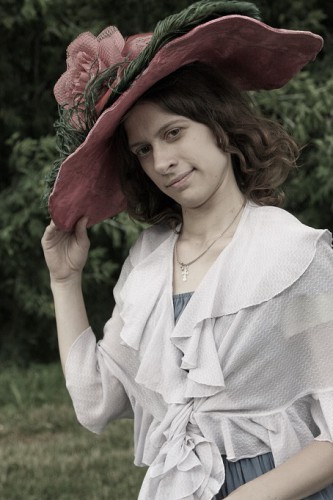 1914 - Аристократия. Фотоателье. Дочь Алина.