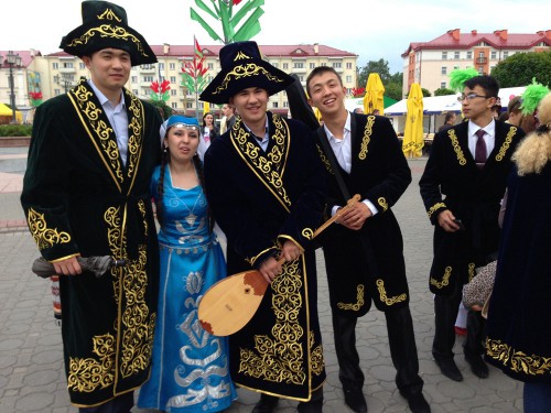 казахи