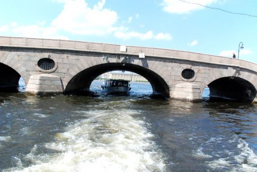 Прогулка на кораблике